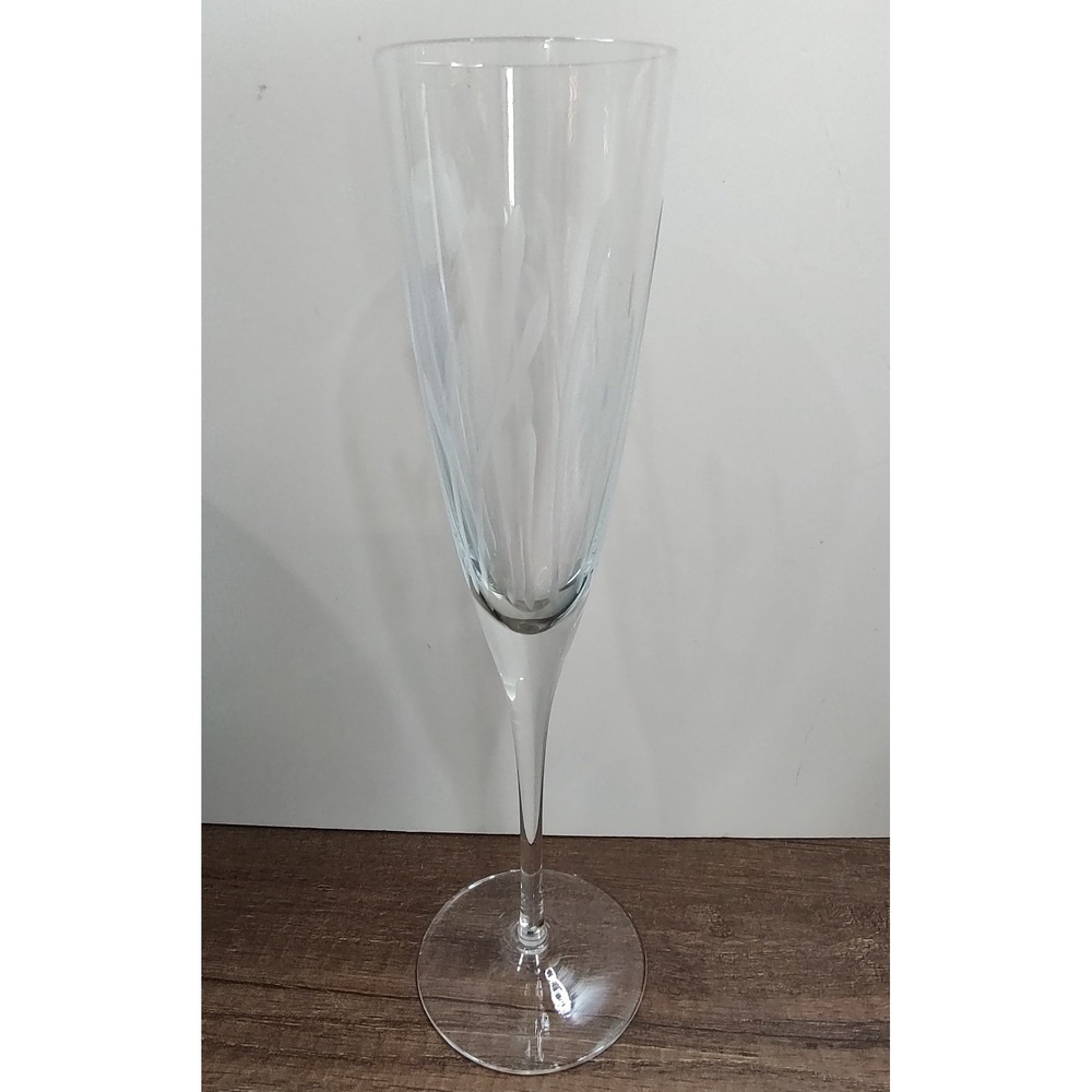 Pier 1 CHRISTINA Grey Cut Plant Crystal Champagne Flute 10 1/4"